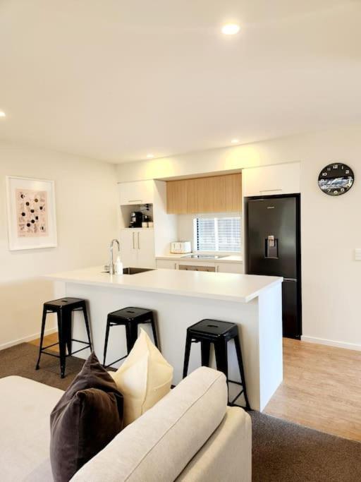 Central Home With Internal Garage - Close To Cbd! Christchurch Dış mekan fotoğraf